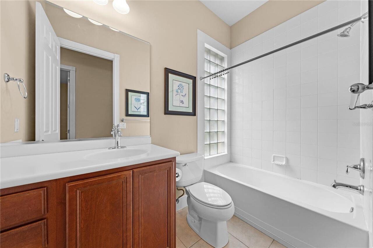 Listing Photo 14