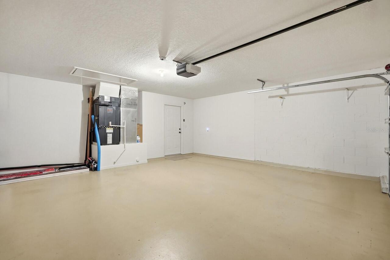 Listing Photo 38