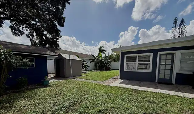 Listing Photo 9