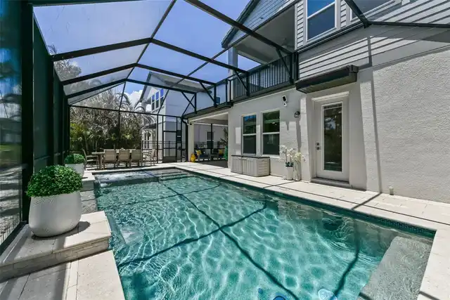 Listing Photo 11