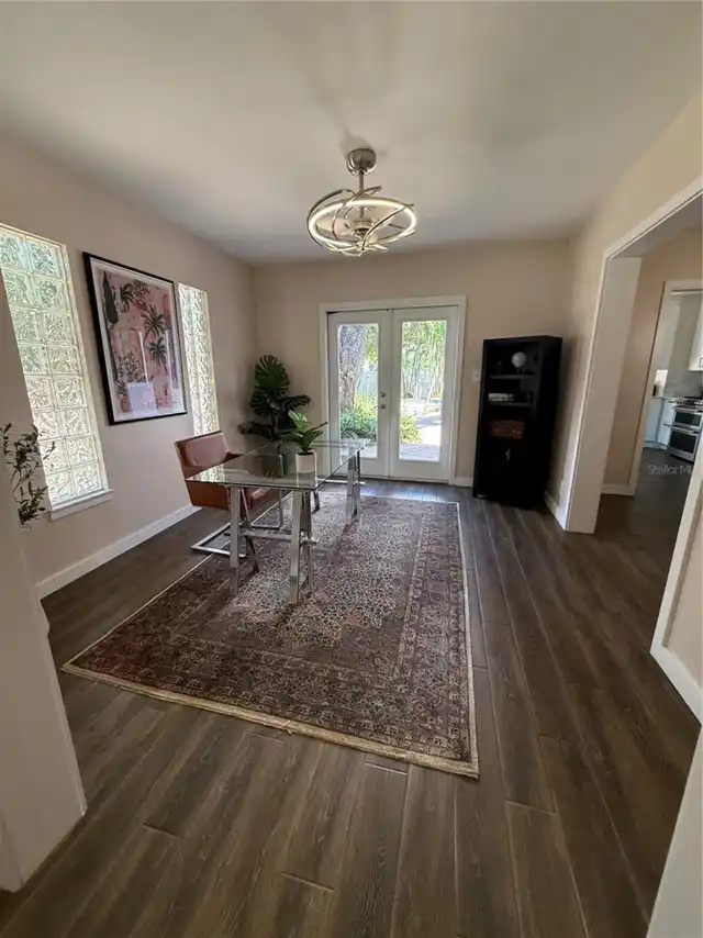 Listing Photo 8
