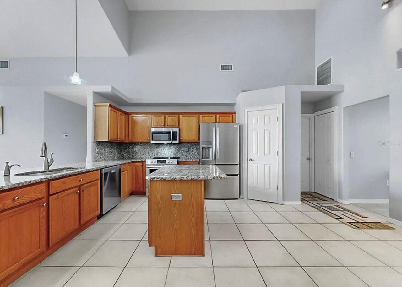 Listing Photo 16