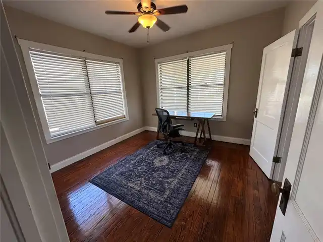 Listing Photo 9