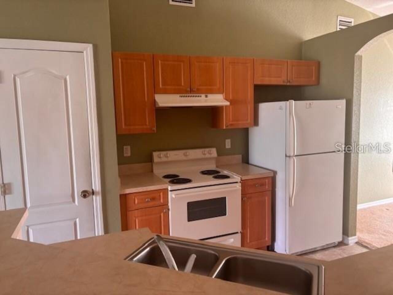 Listing Photo 6