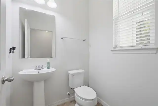 Listing Photo 6