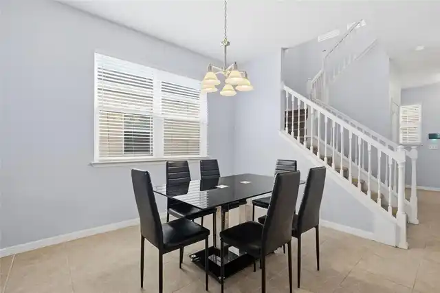 Listing Photo 12