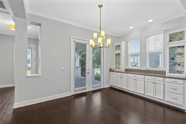 Listing Photo 6