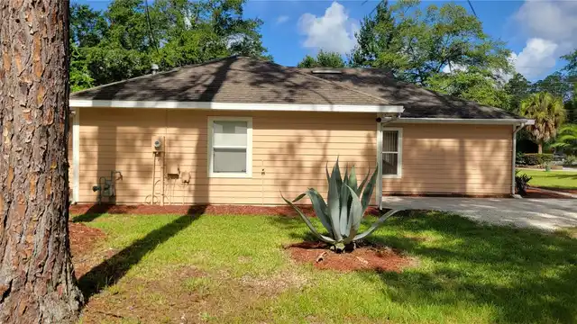 Listing Photo 19