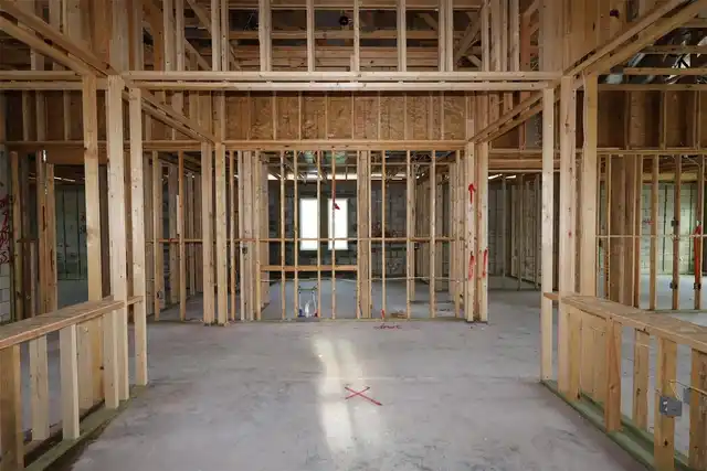 Listing Photo 16