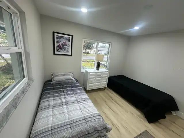 Listing Photo 15