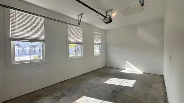 Listing Photo 28