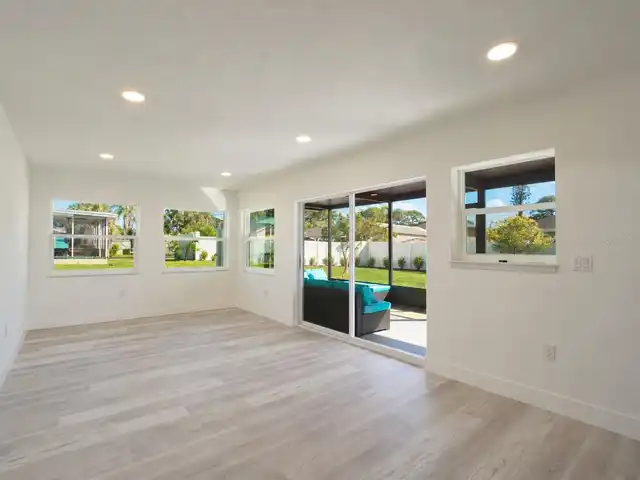 Listing Photo 31
