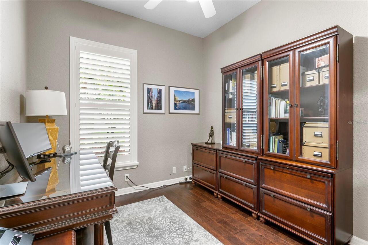 Listing Photo 11