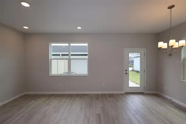 Listing Photo 9