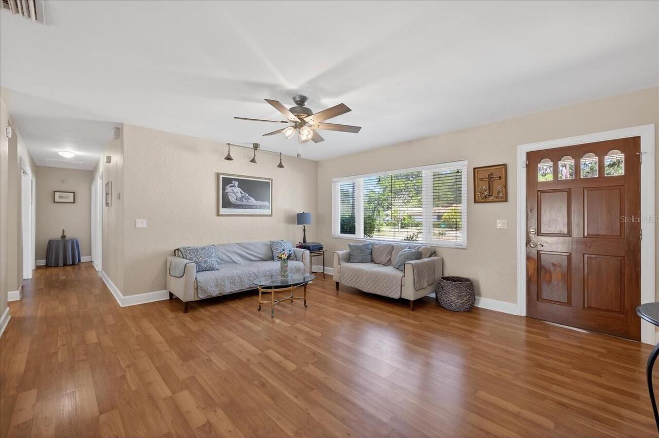 Listing Photo 7