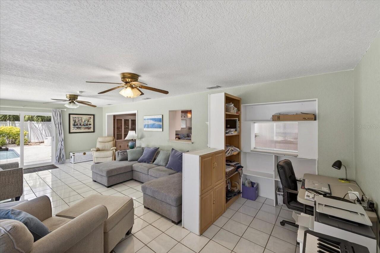 Listing Photo 16
