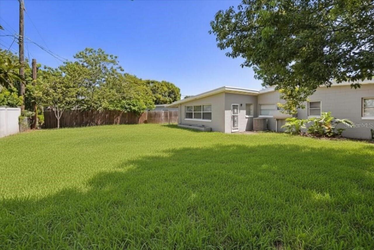 Listing Photo 24