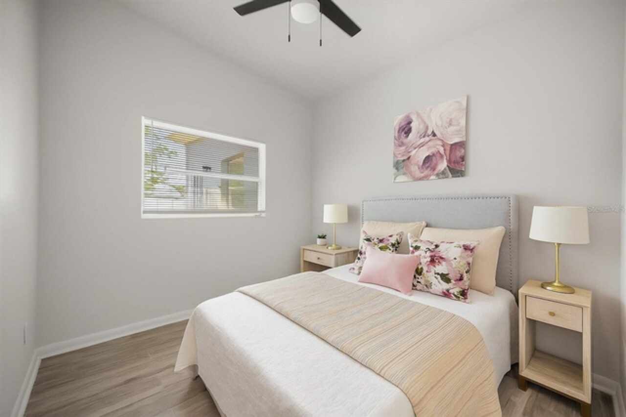Listing Photo 10