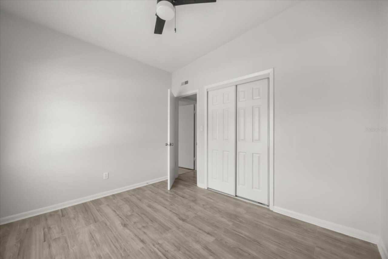 Listing Photo 20