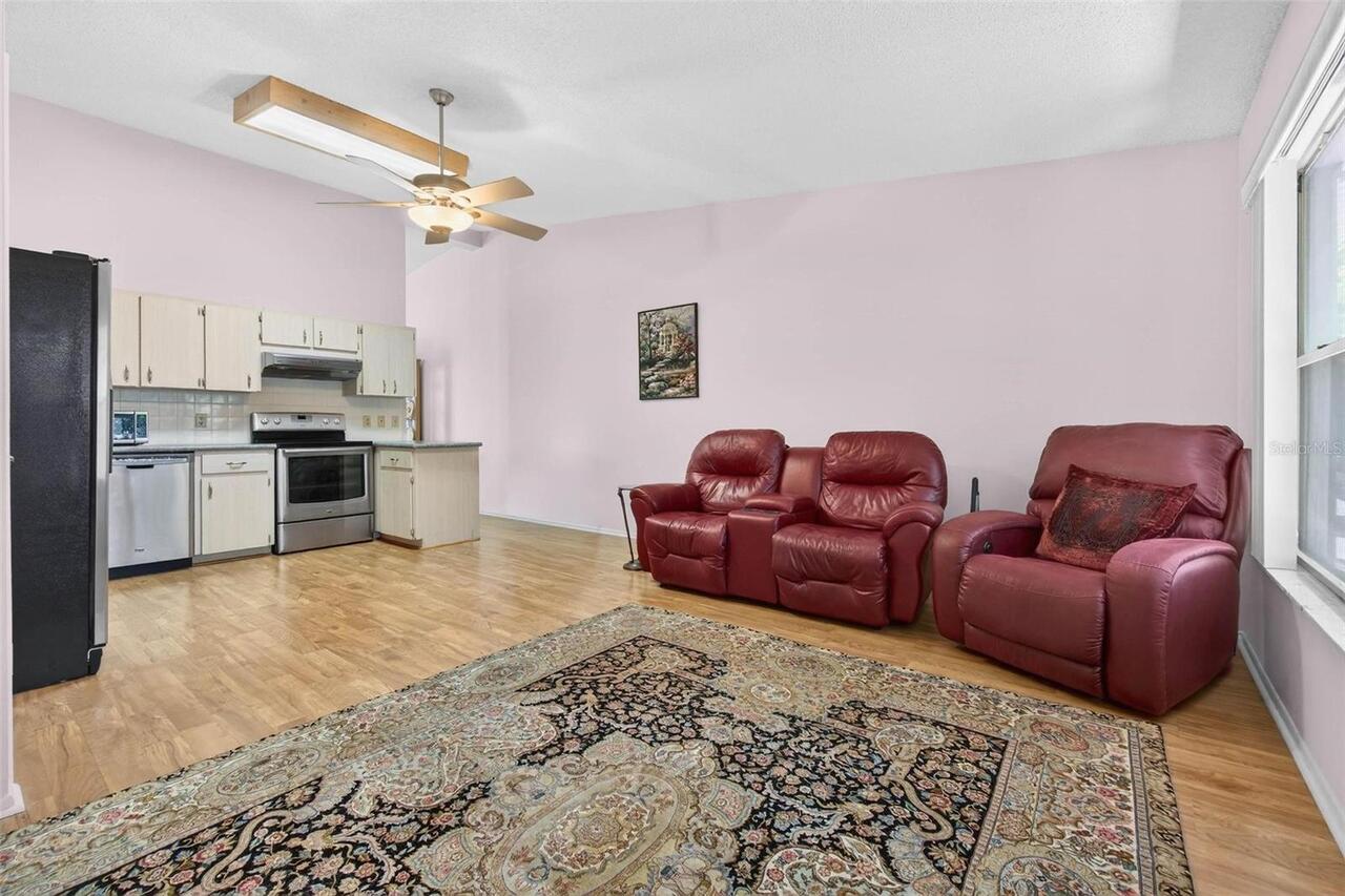 Listing Photo 7