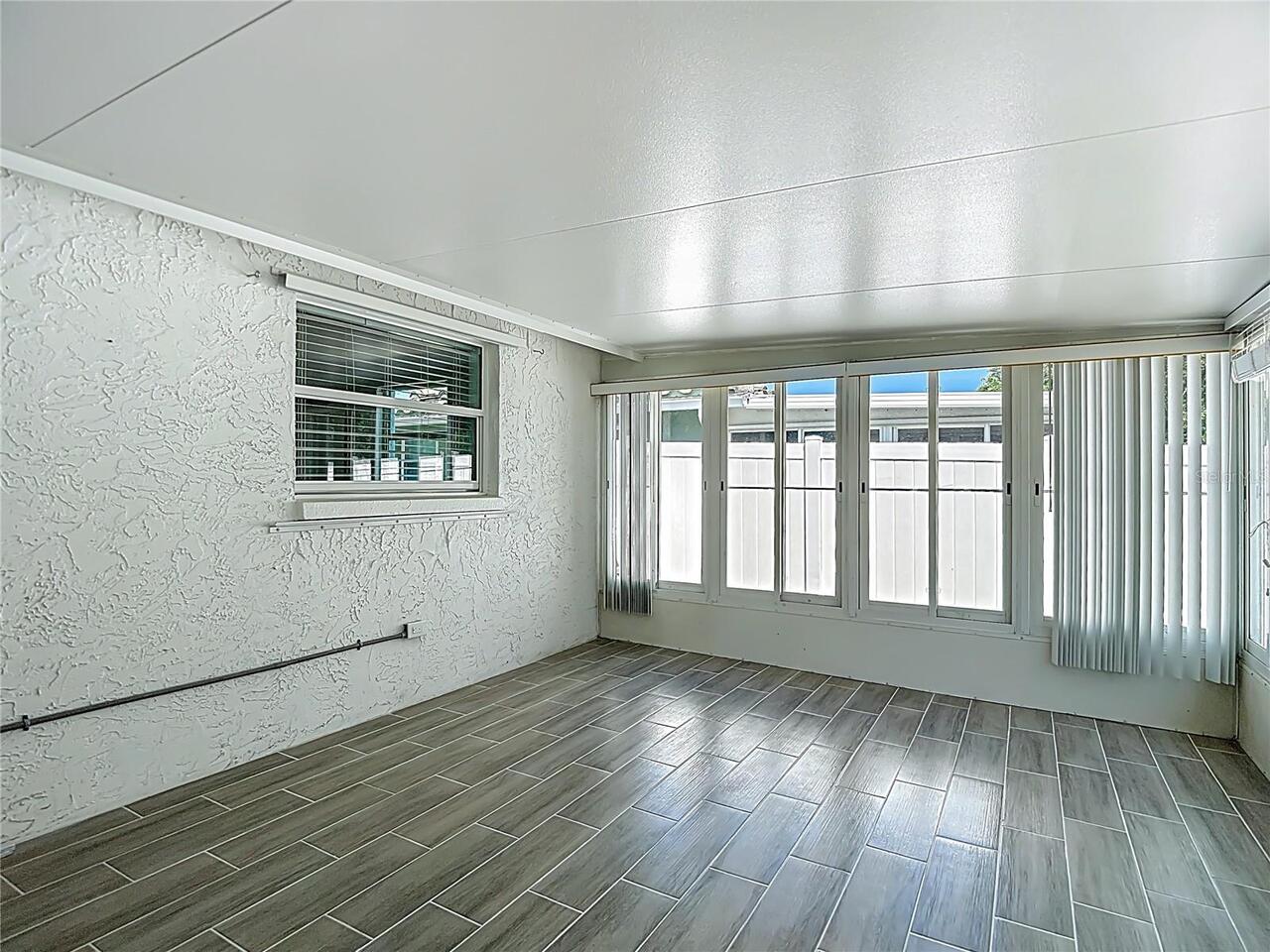 Listing Photo 38