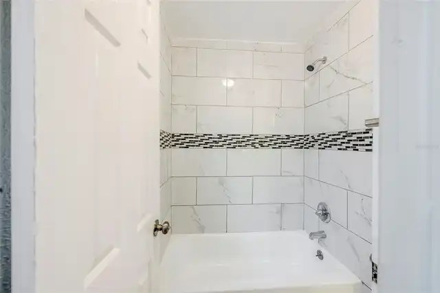 Listing Photo 20