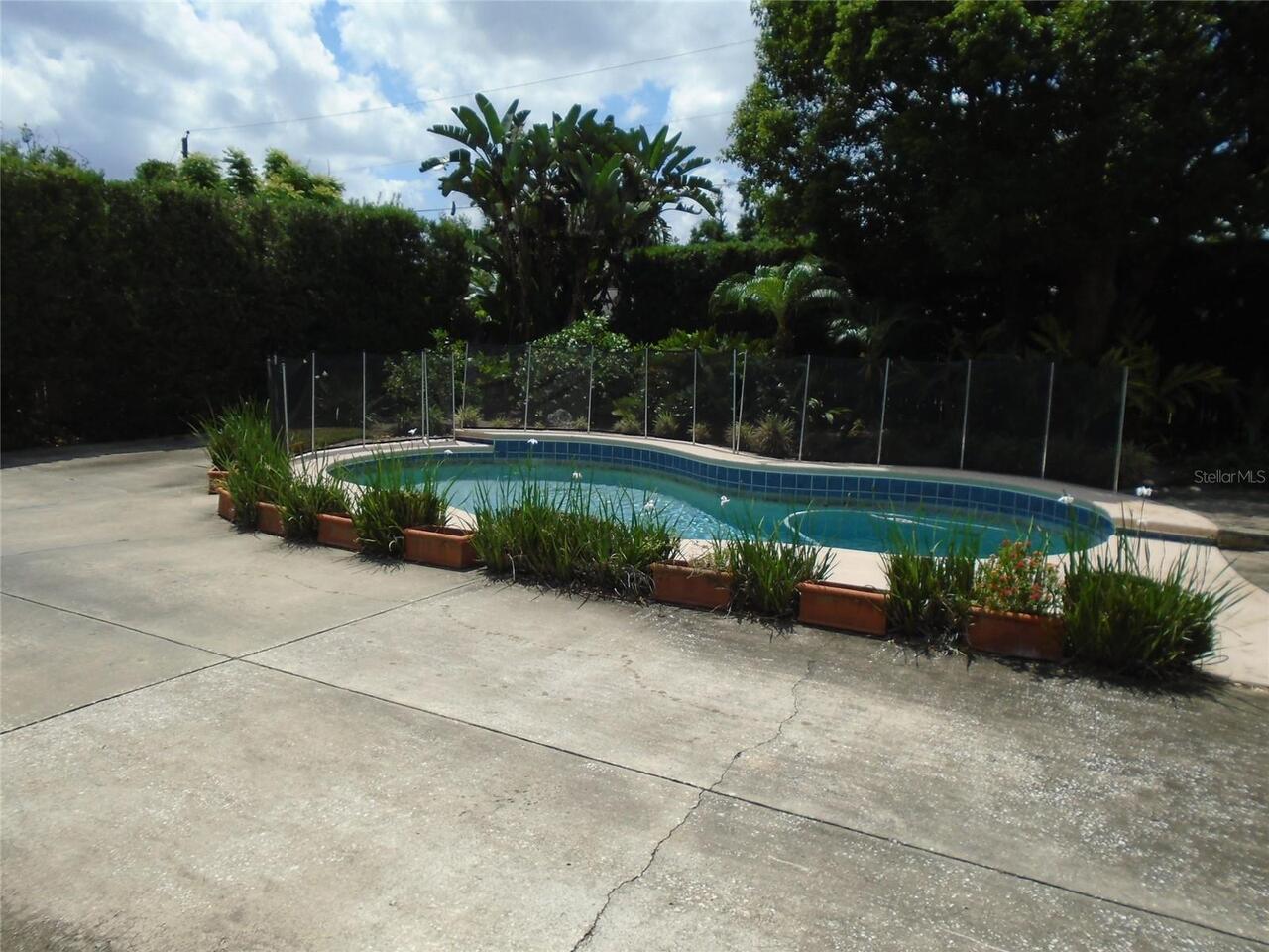 Listing Photo 16
