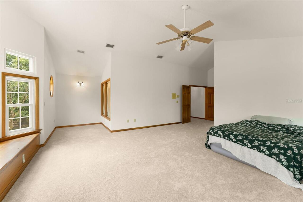 Listing Photo 42