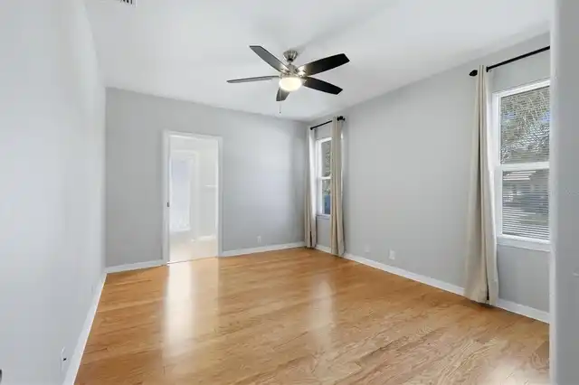 Listing Photo 32