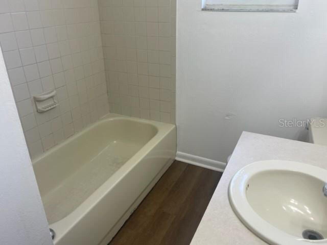 Listing Photo 7