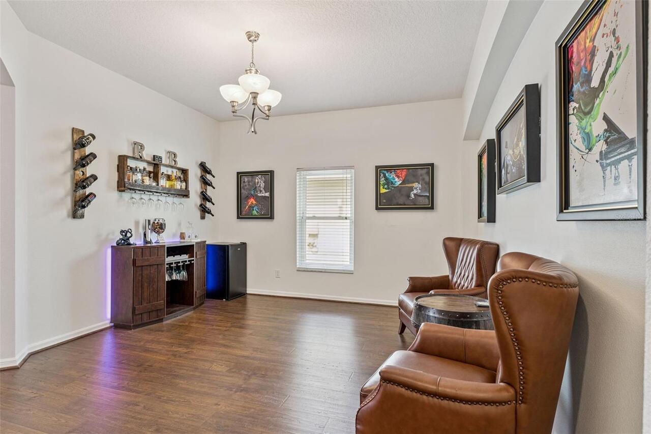 Listing Photo 9