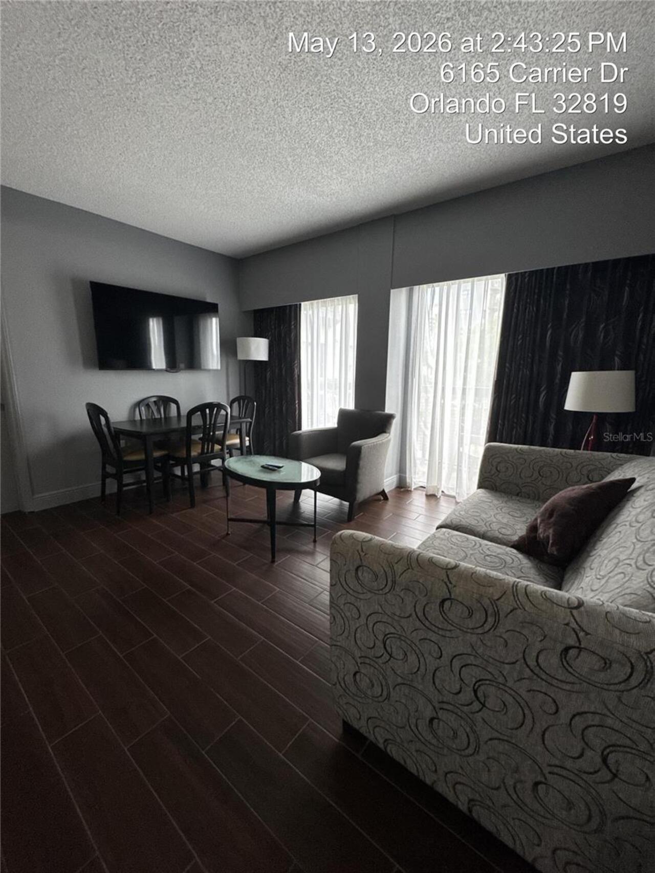Listing Photo 8