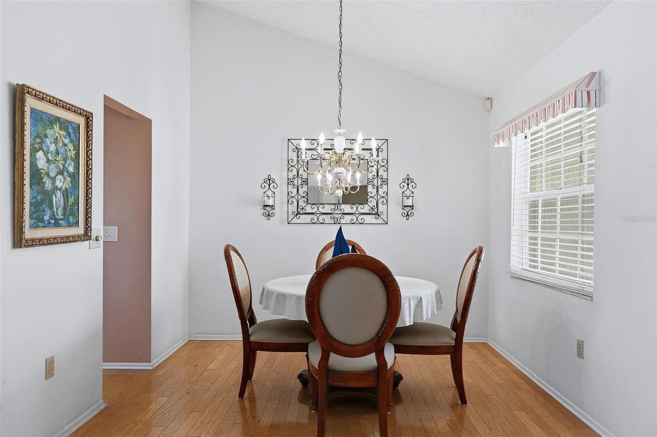 Listing Photo 9