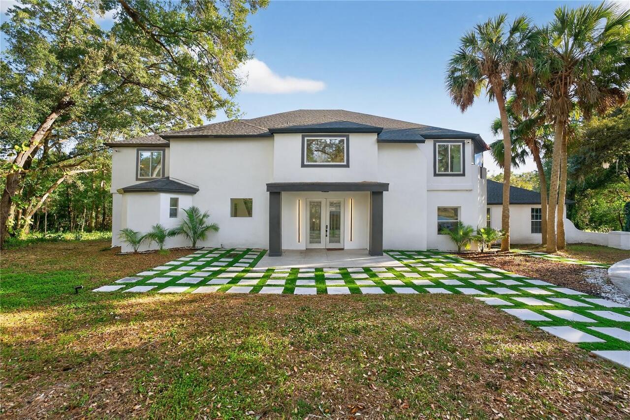 Longwood Real Estate