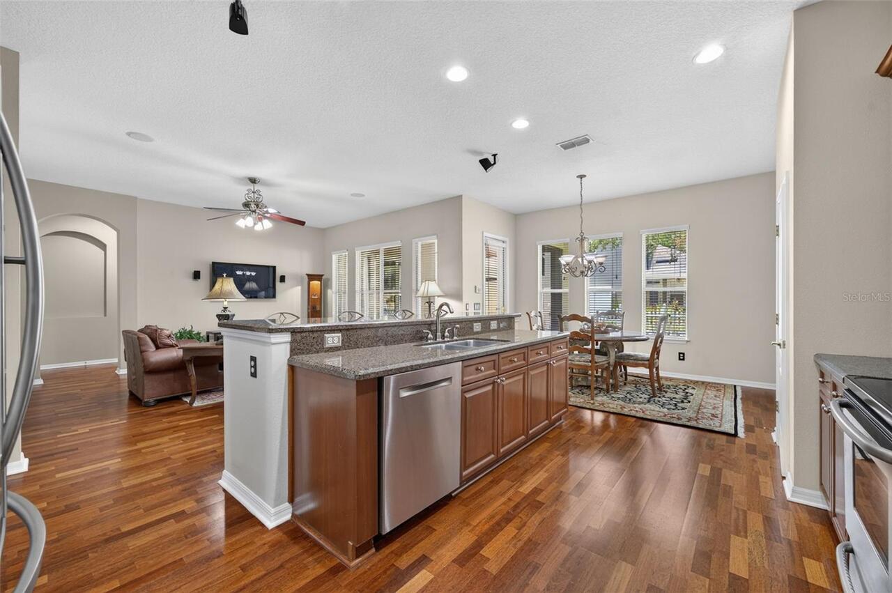 Listing Photo 15