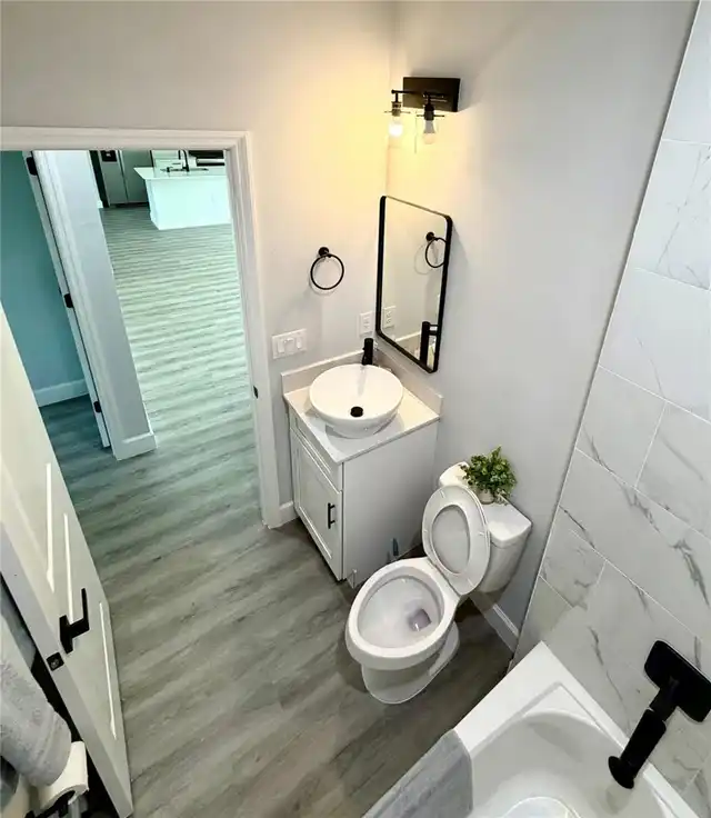 Listing Photo 29
