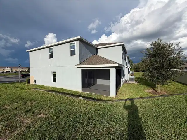 Listing Photo 6