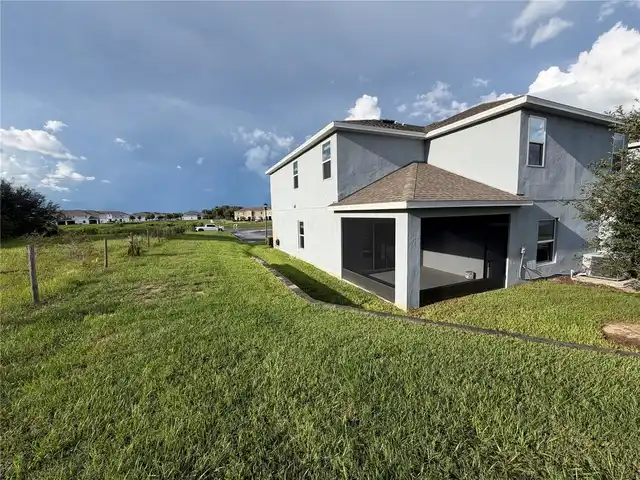 Listing Photo 7