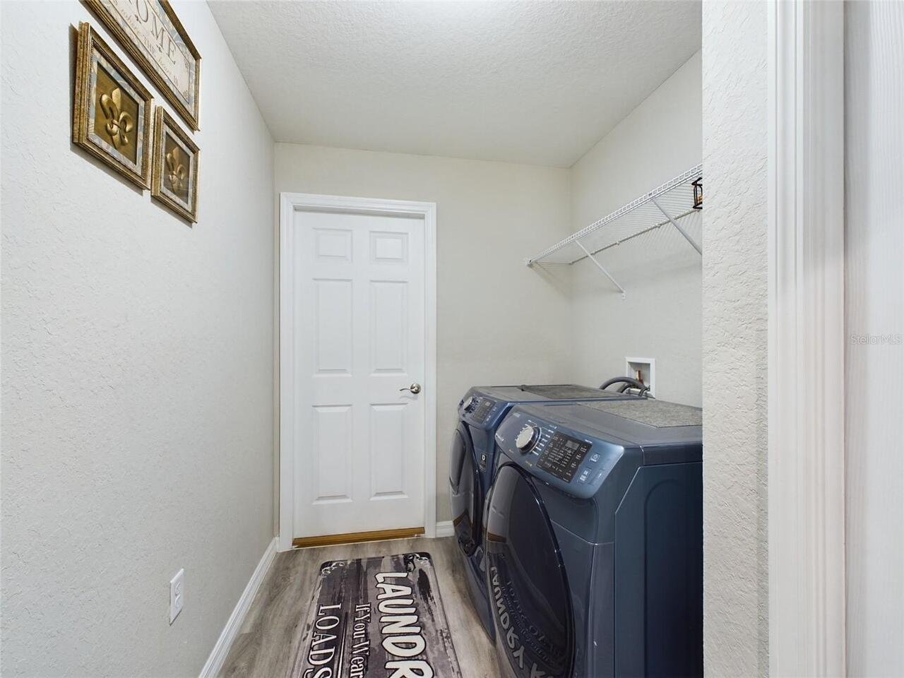 Listing Photo 12
