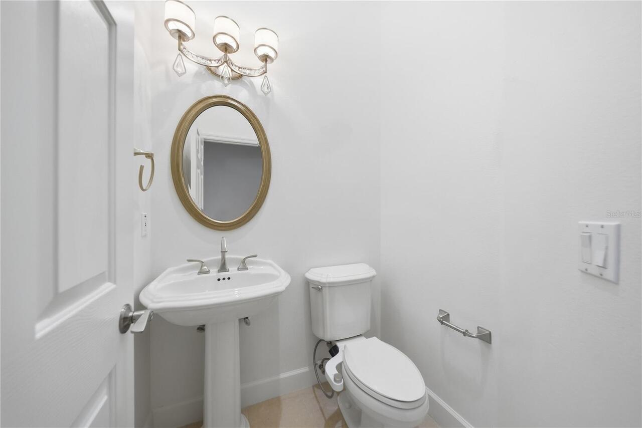 Listing Photo 33