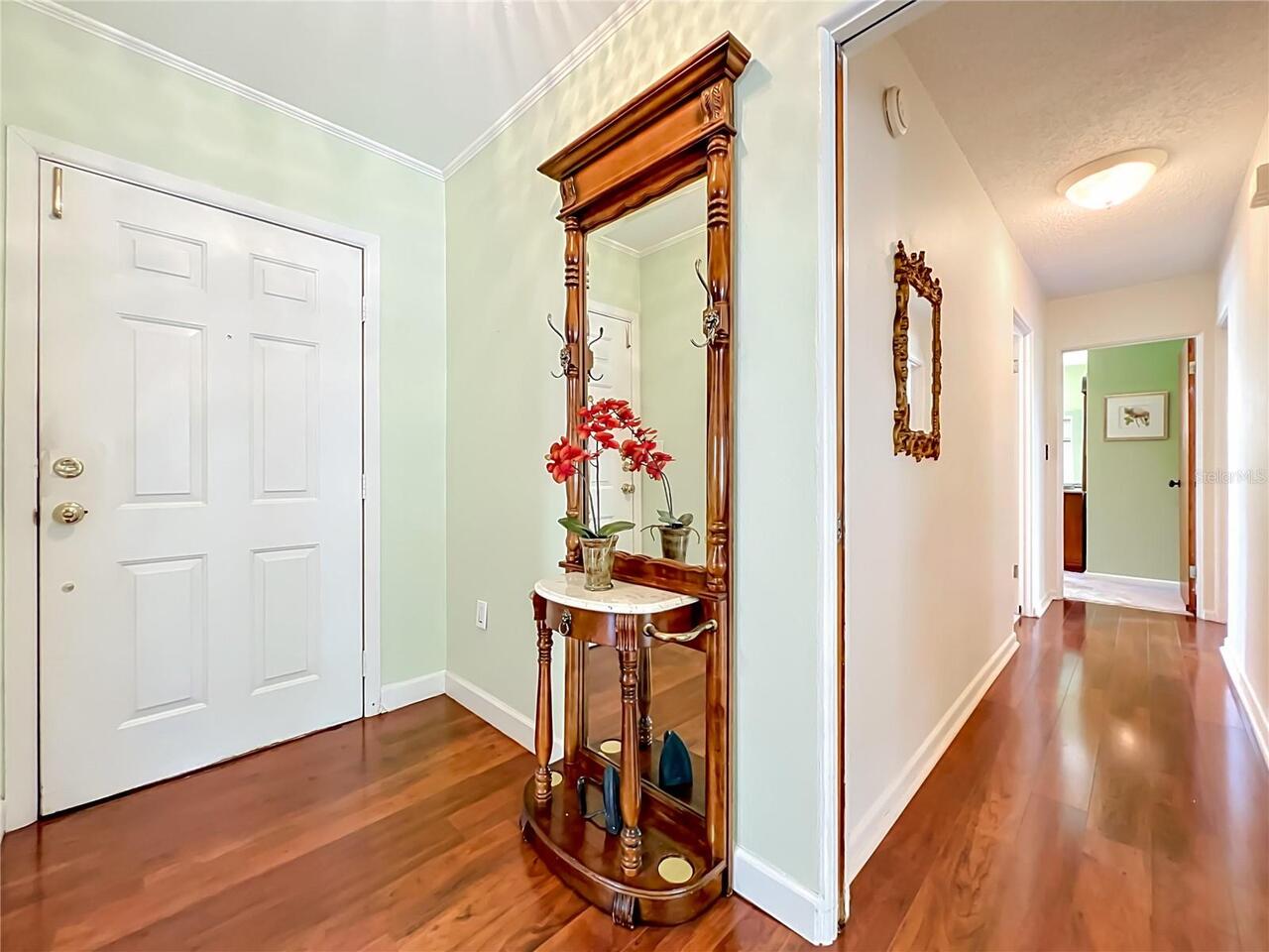 Listing Photo 14