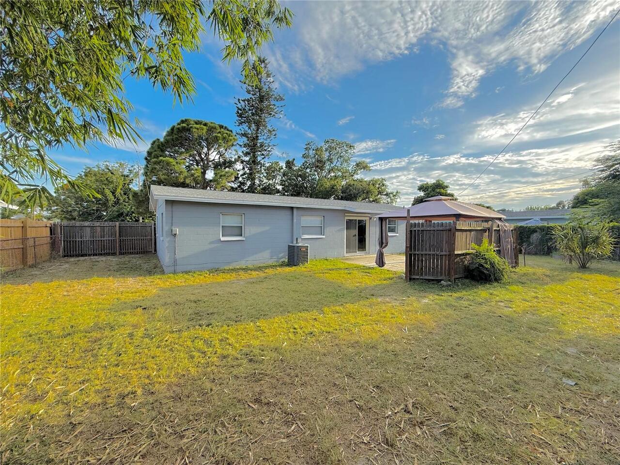 Listing Photo 17