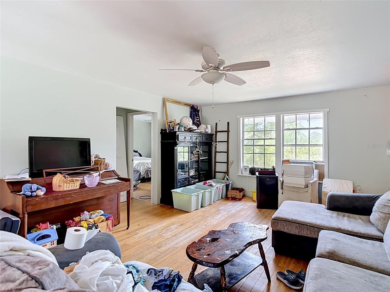 Listing Photo 16