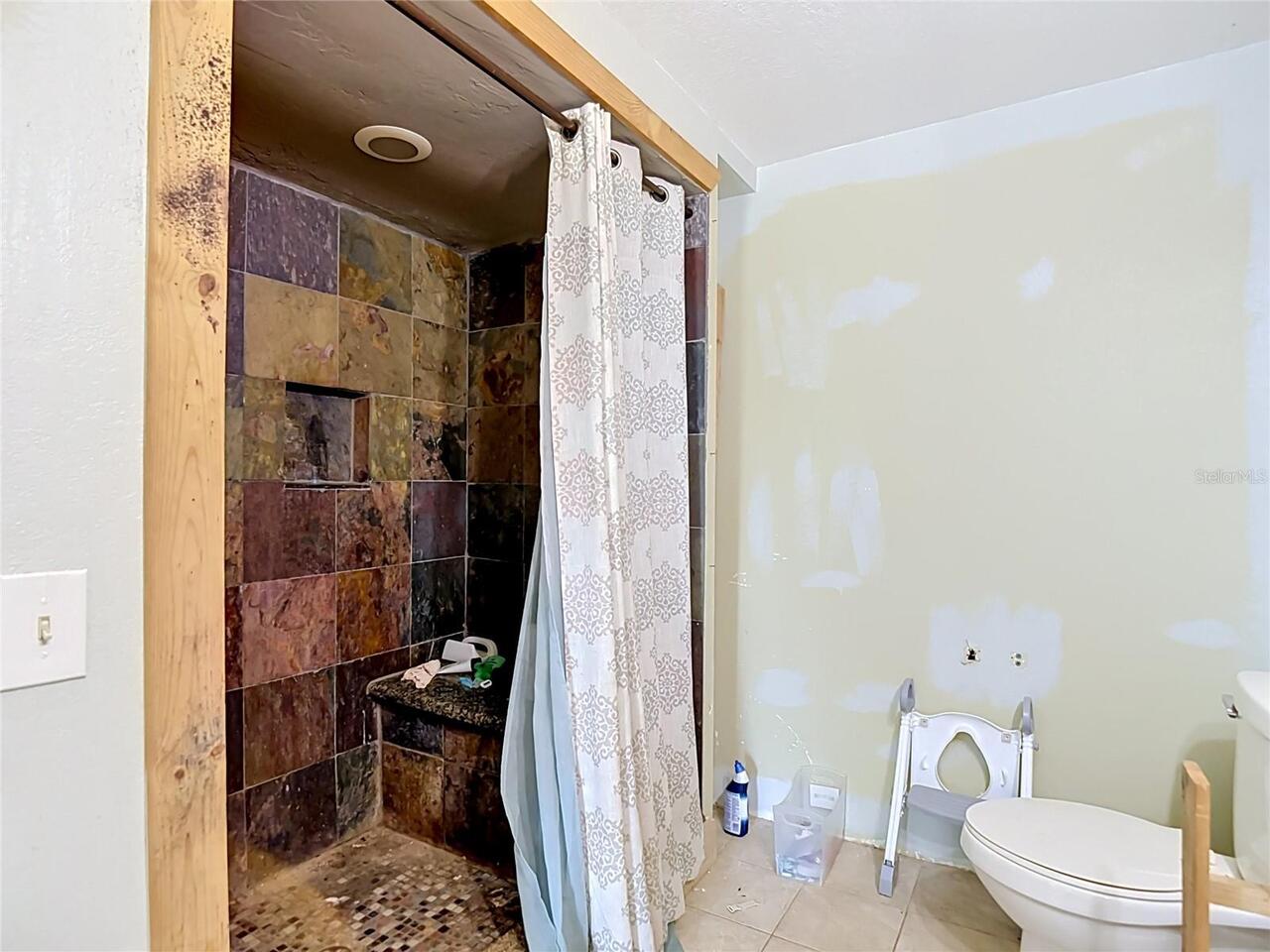 Listing Photo 37