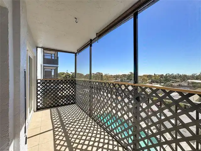 Listing Photo 15