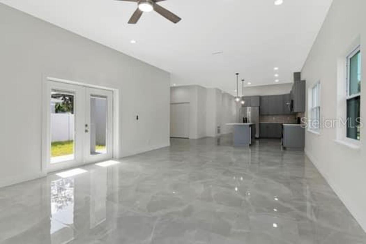 Listing Photo 21