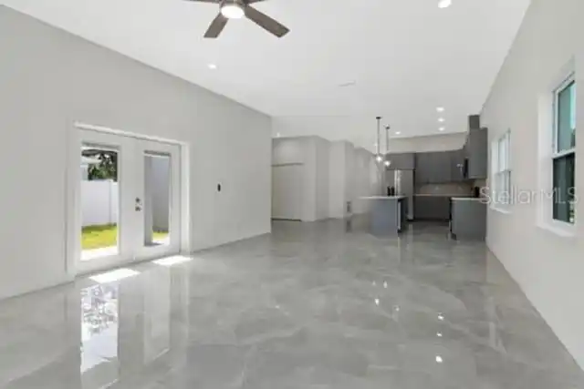 Listing Photo 21