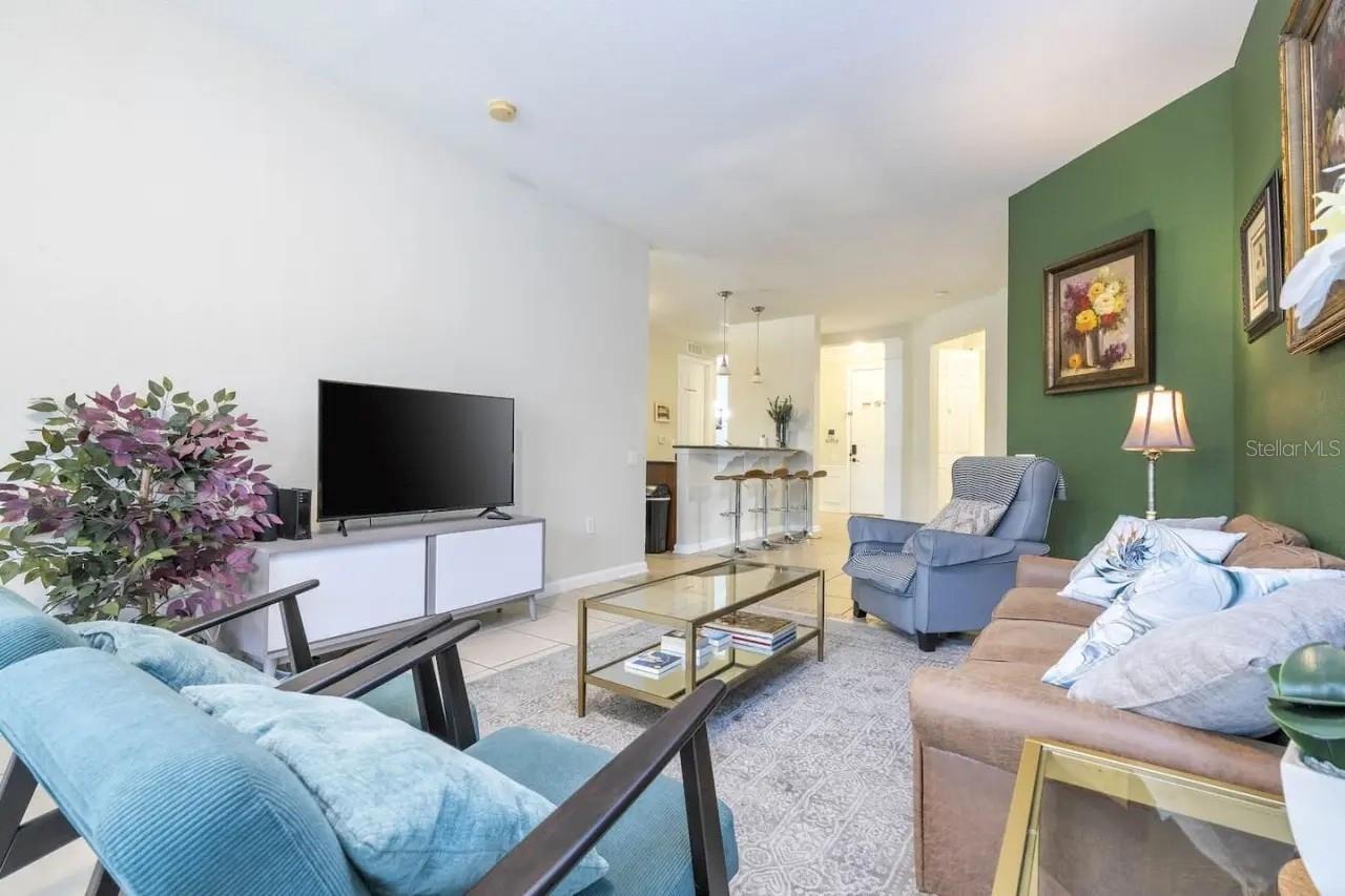 Listing Photo 12