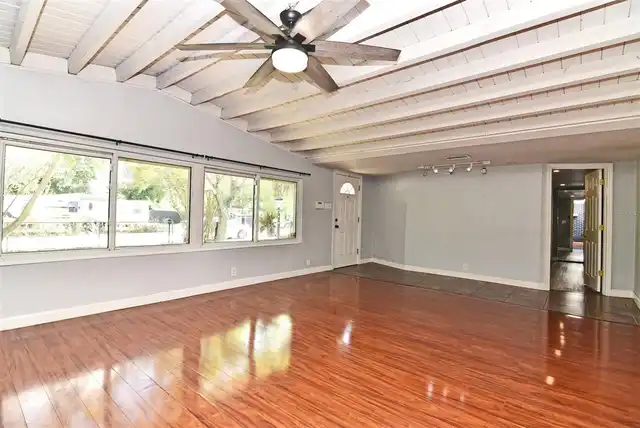 Listing Photo 27