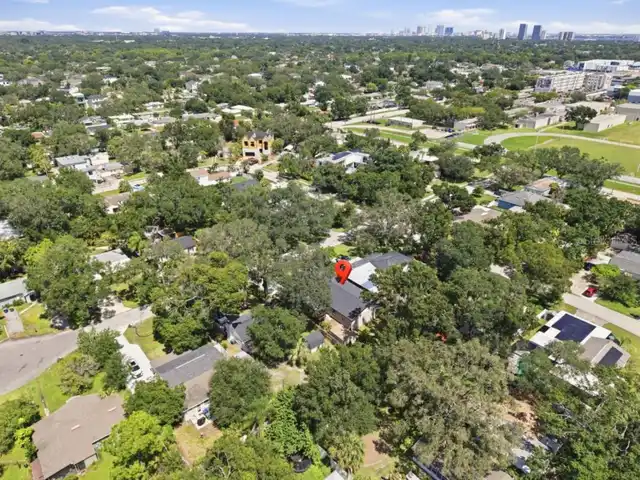 Listing Photo 10
